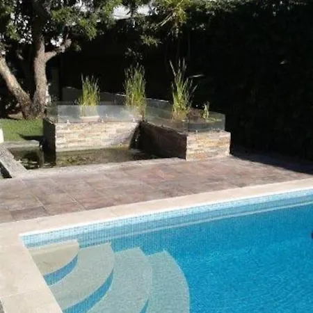 Дом отдыха Beautiful Family With A Pool